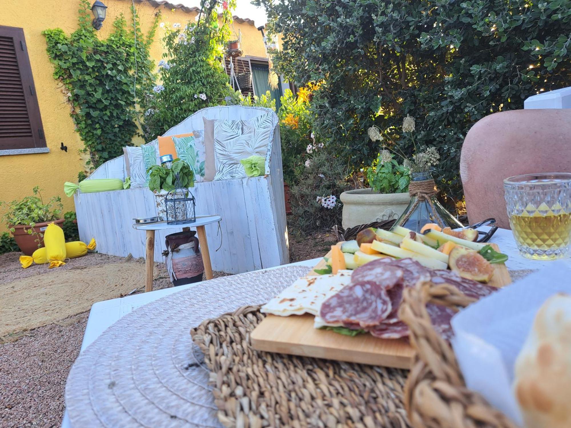 Agriturismo Lu Nodu Greuli Exteriör bild